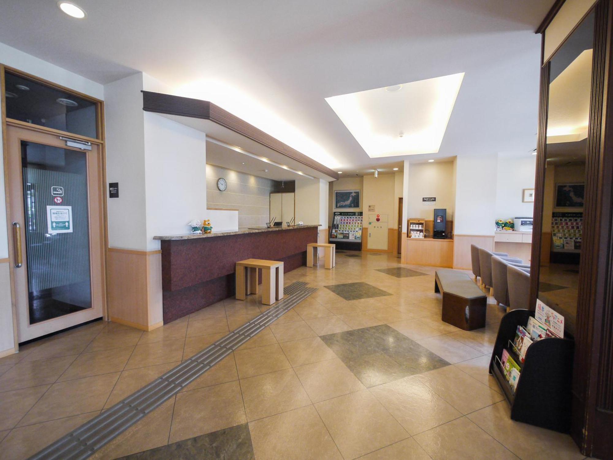 Hotel Route-Inn Nagaoka Inter Buitenkant foto